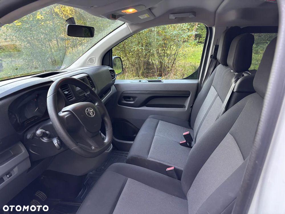 Toyota ProAce Kombi 2.0 D-4D Long 2,8t - 11