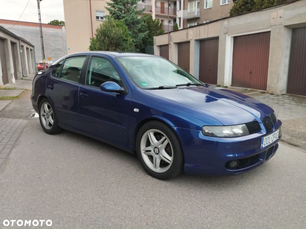 Seat Toledo 2.3 V5 Top Sport - 6