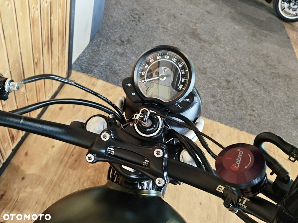 Triumph Scrambler - 10