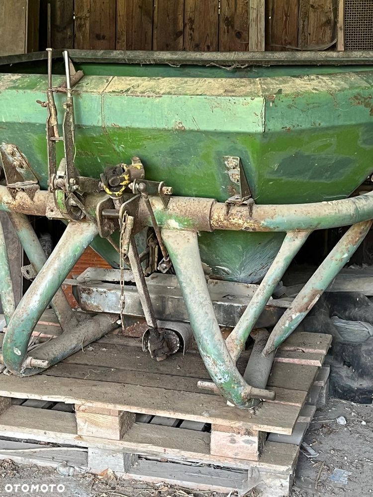 Amazone - 1