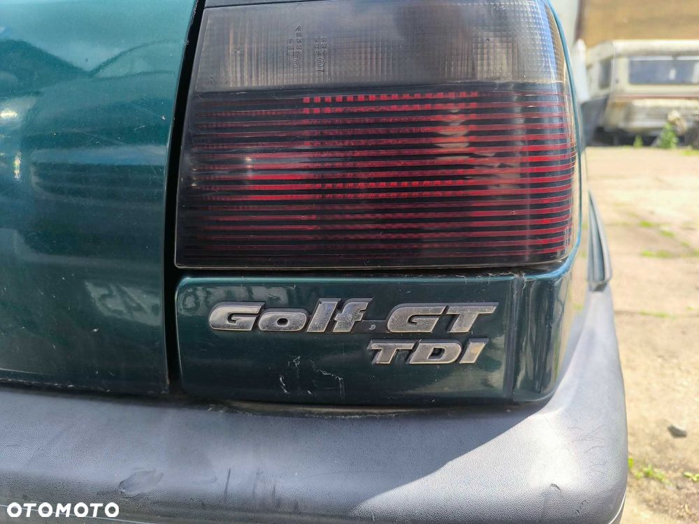 Volkswagen Golf - 3