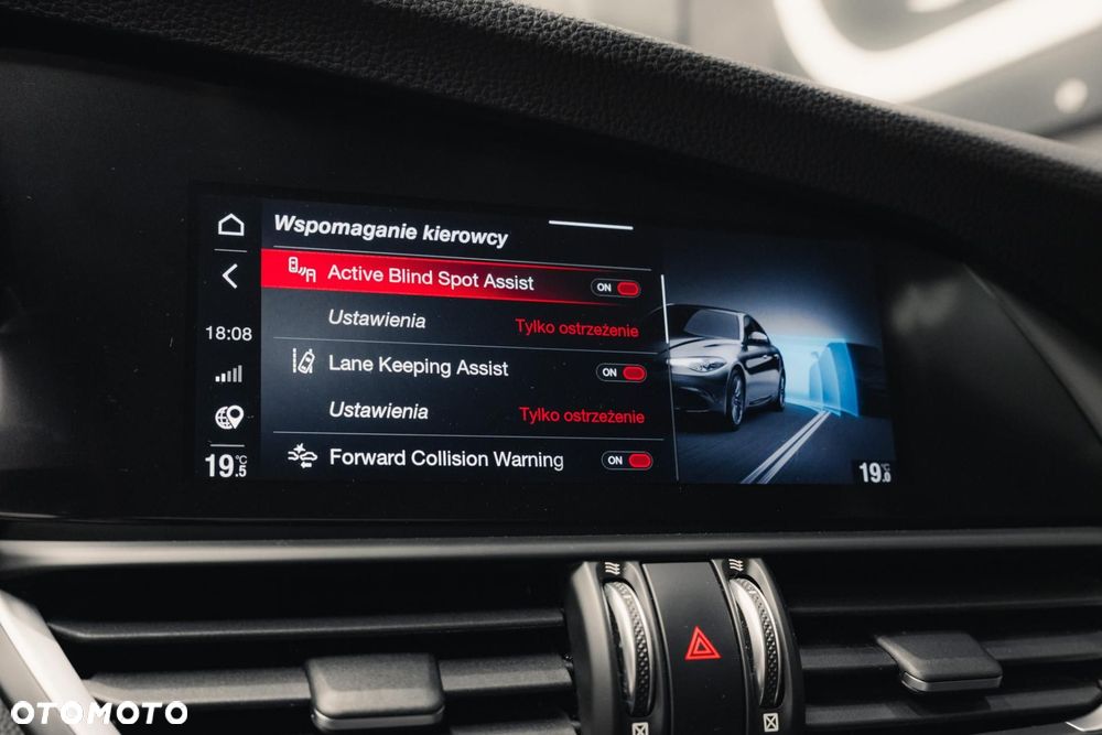Alfa Romeo Giulia 2.0 Turbo Business - 22