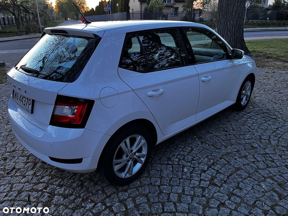 Skoda Fabia 1.0 Ambition Plus - 4