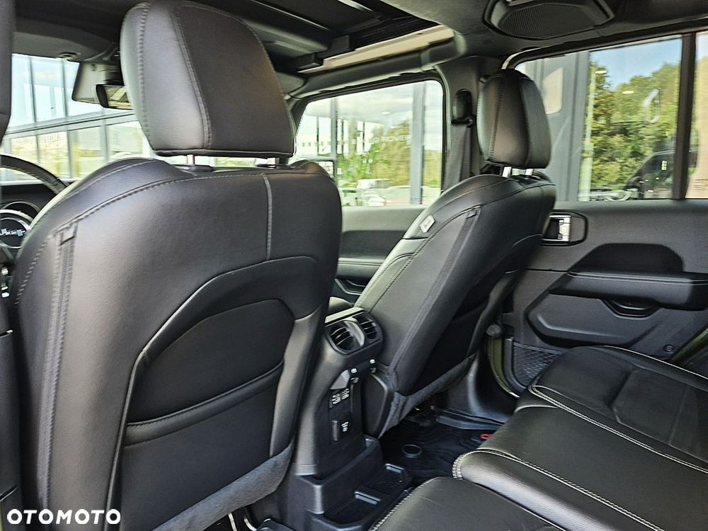 Jeep Wrangler 2.0 T-GDI Hardtop AWD Automatik 80th Anniversary - 27