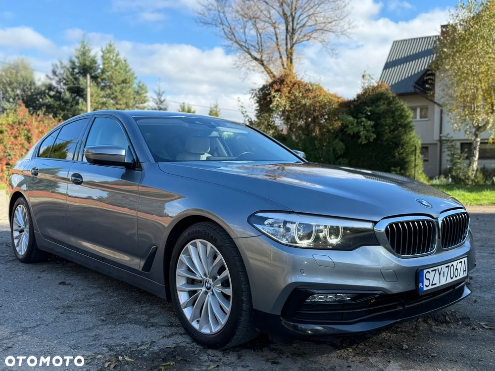 BMW Seria 5 520d xDrive Luxury Line - 4