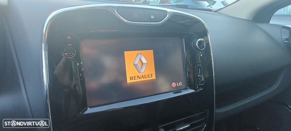 Renault Clio 1.5 dCi Dynamique S - 19