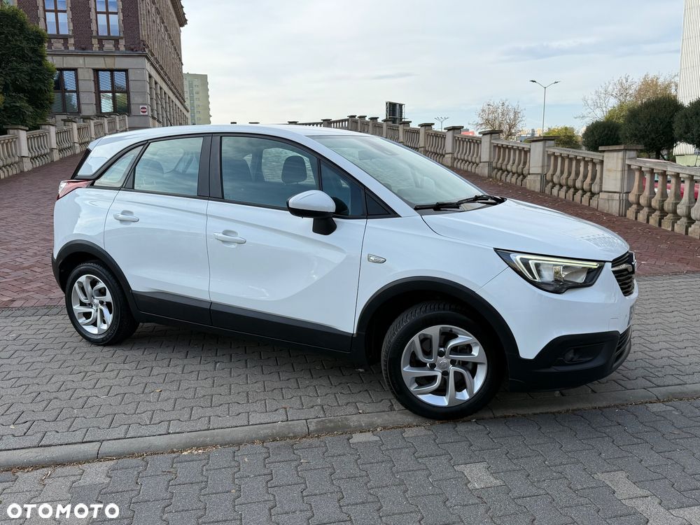Opel Crossland X 1.2 T Design Line S&S - 20