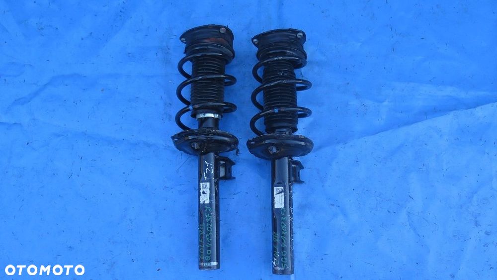 Amortyzator Sprężyna Przód Przedni Prawy lub Lewy VW GOLF VII 5Q0413023FJ