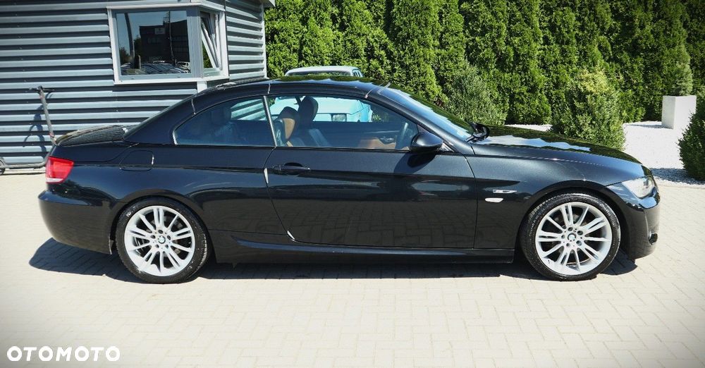 BMW Seria 3 320i Cabrio - 15