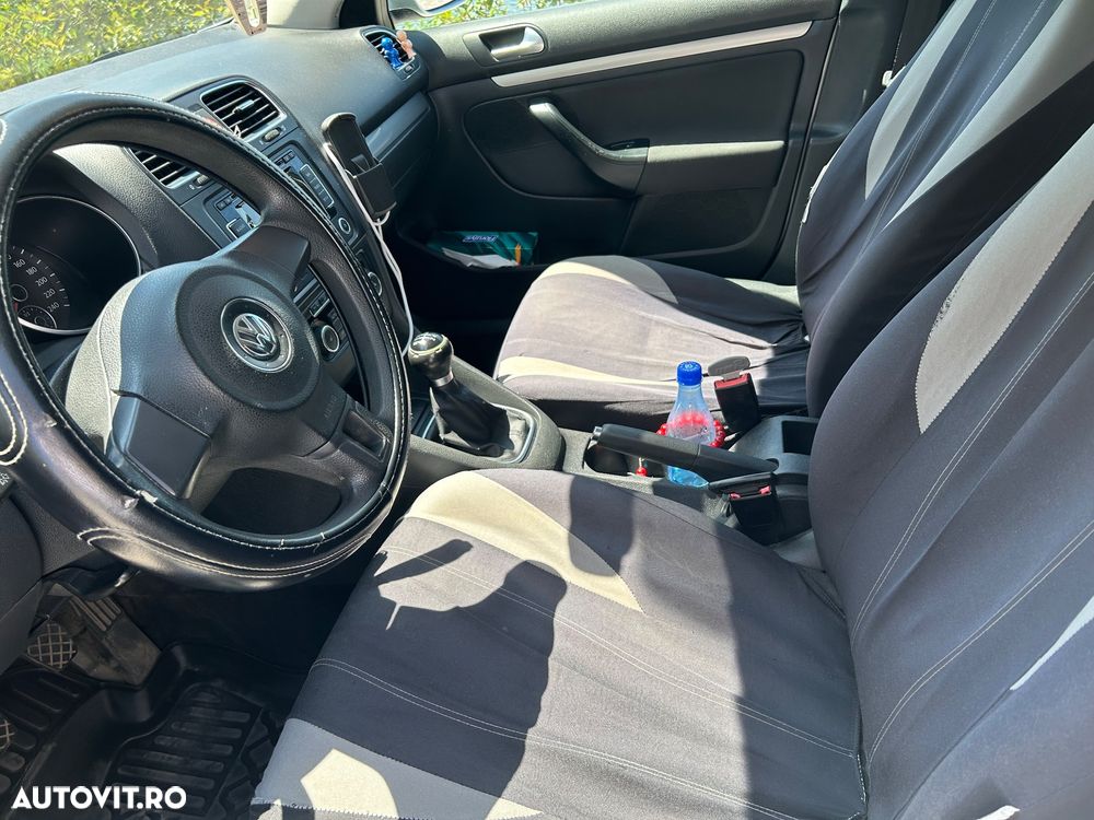 Volkswagen Golf 1.6 TDI DPF Comfortline - 14