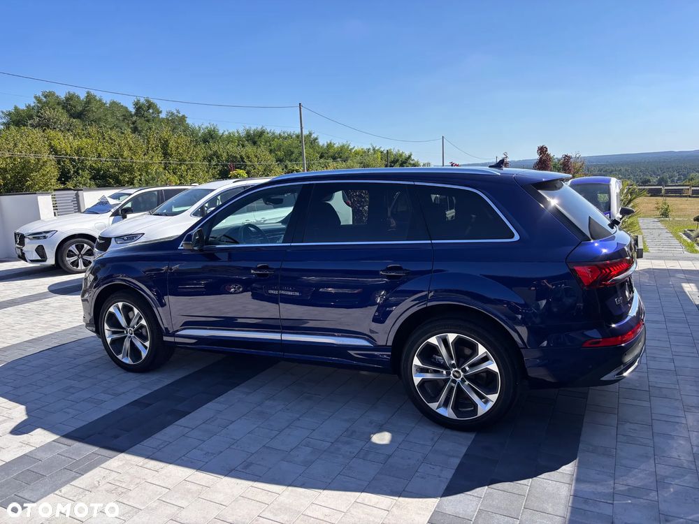 Audi Q7 55 TFSI quattro tiptronic S line - 13