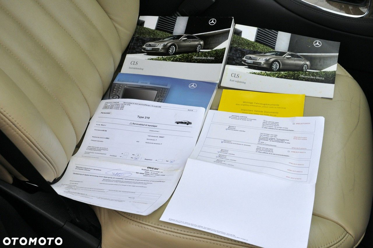 Mercedes-Benz CLS - 10
