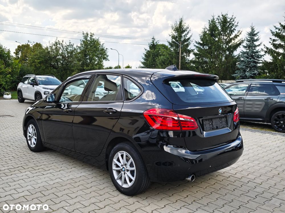 BMW Seria 2 216d Advantage - 10