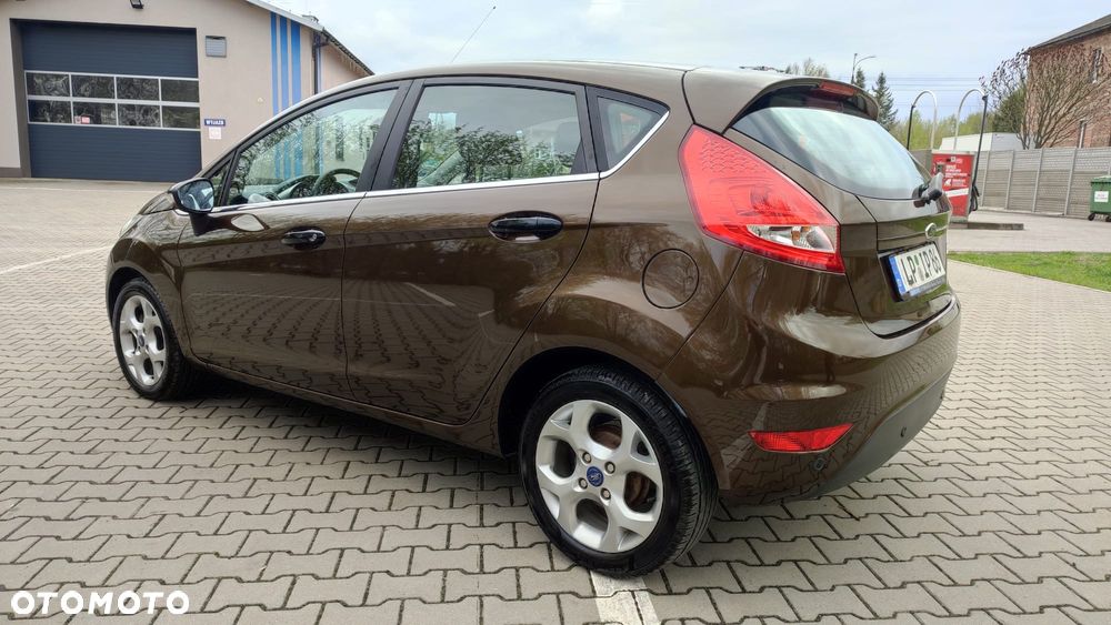 Ford Fiesta 1.4 Titanium - 10