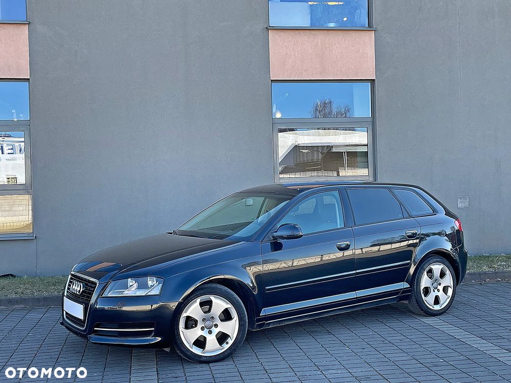 Audi A3 Sportback 1.6 TDI 102g DPF - 11