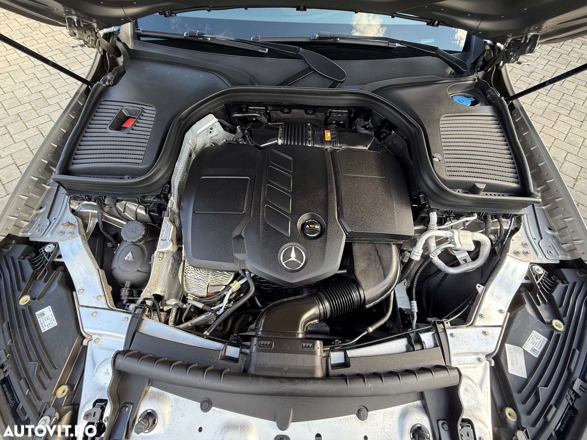 Mercedes-Benz GLC 220 d 4Matic 9G-TRONIC AMG Line - 6