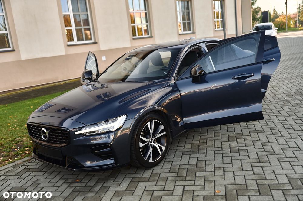 Volvo S60 B4 B R-Design - 24
