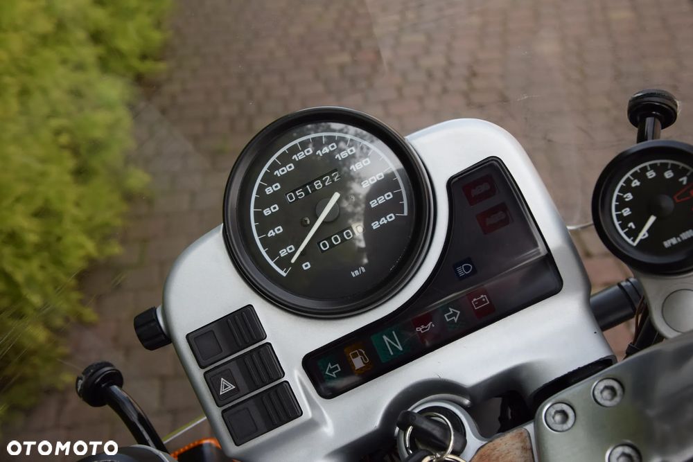 BMW R - 6