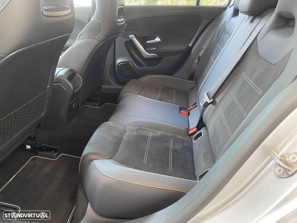 Mercedes-Benz A 250 e AMG Line - 27