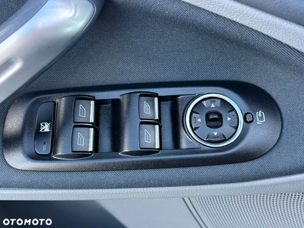 Ford S-Max 1.8 TDCi Silver X - 36