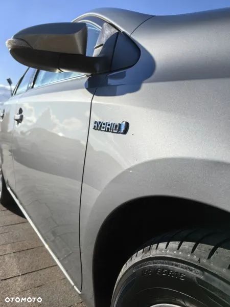 Toyota Auris Hybrid 135 Dynamic - 10