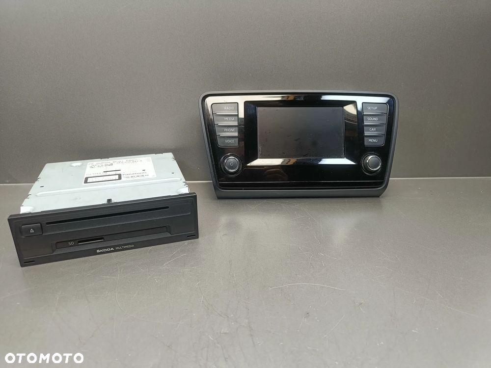 Radio Ekran Skoda Octavia 3 III Czytnik Multimediów Wyświetlacz 5E0919605B 5E0035842A - 1