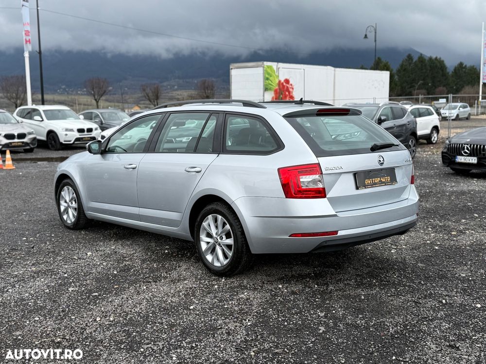 Skoda Octavia 1.6 TDI Ambition - 4