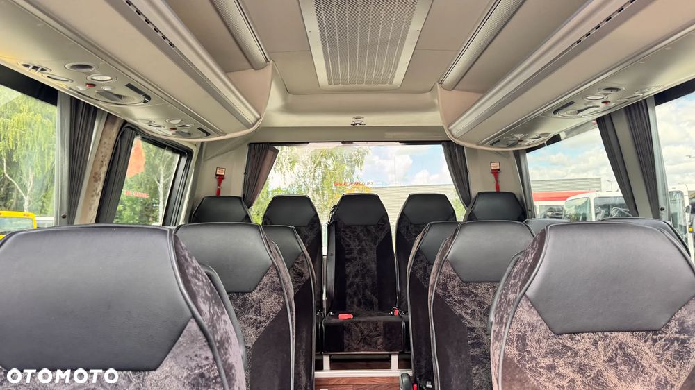 Iveco WING /30miejsca /mały przebieg /klimatyzacja/ euro6 / Cena:239000 zł netto - 7