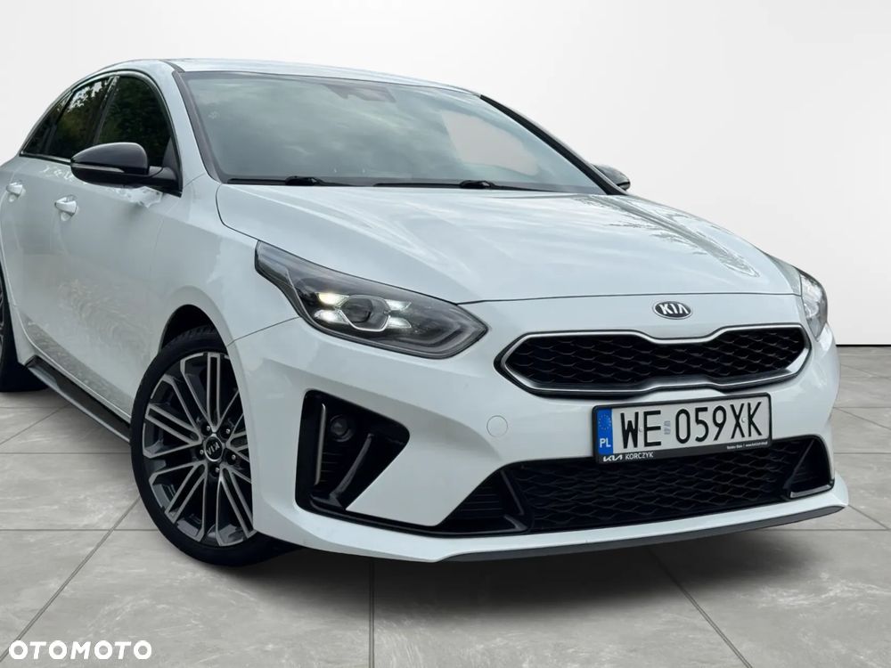 Kia ProCeed 1.4 T-GDI DCT7 OPF GT LINE - 33