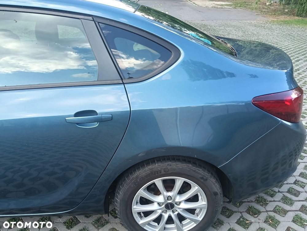 Opel Astra 1.6 Enjoy - 3