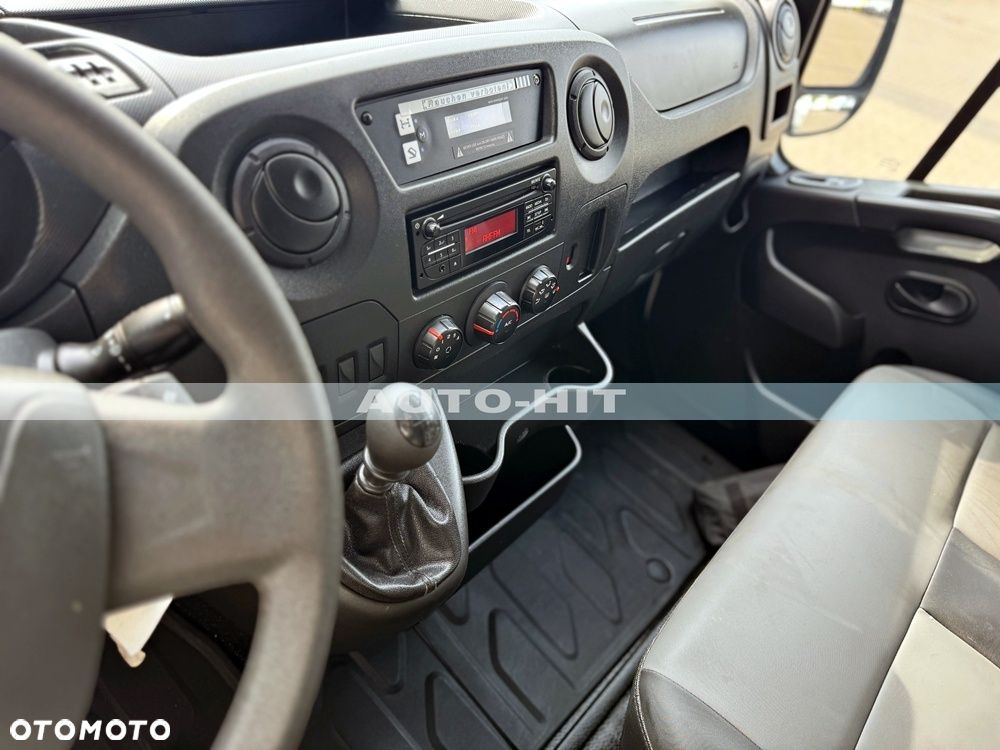 Renault Master - 25