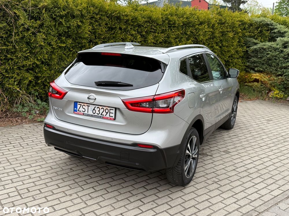 Nissan Qashqai 1.3 DIG-T N-WAY - 4