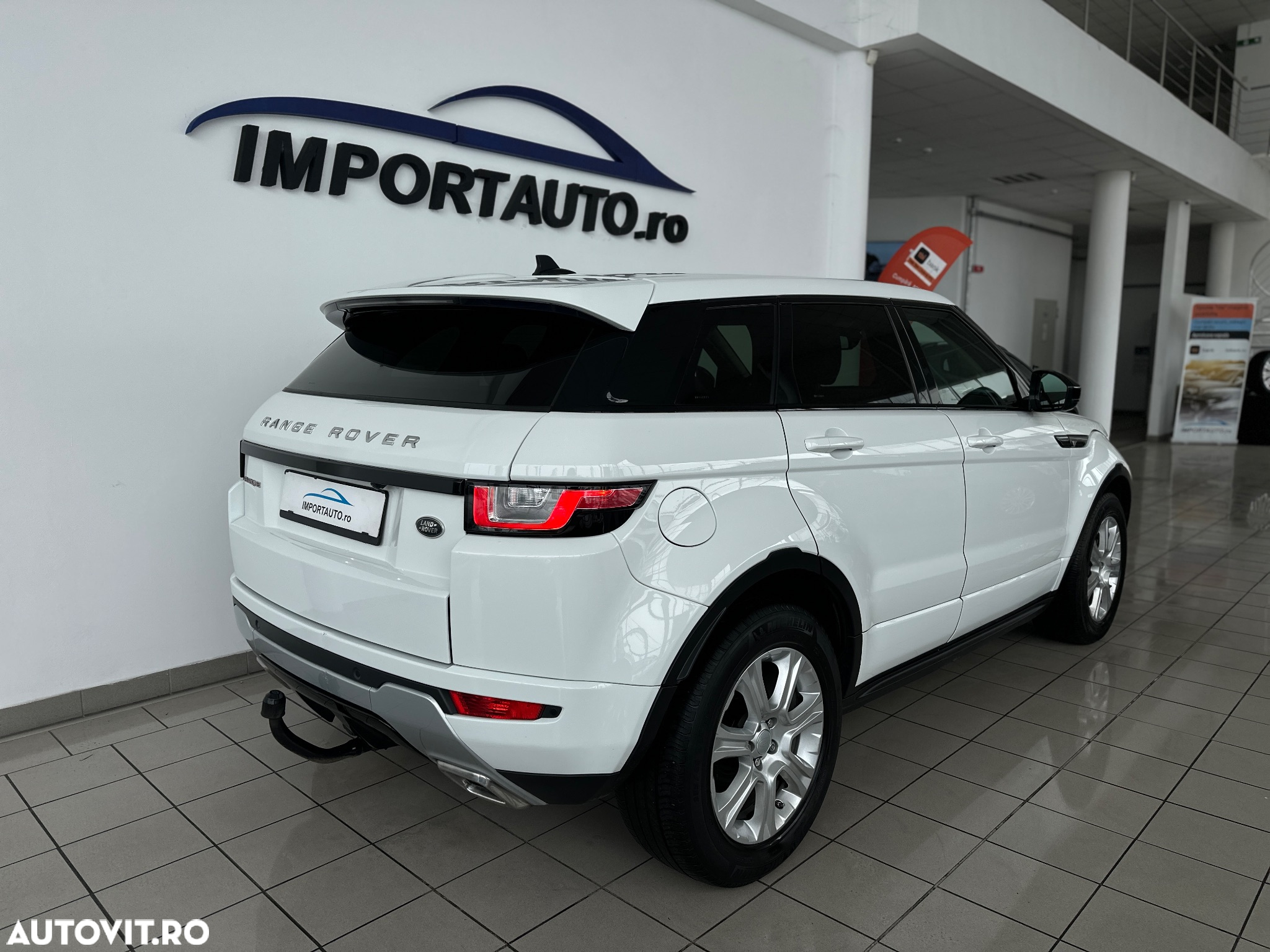 Land Rover Range Rover Evoque 2.0 D150 R-Dynamic - 12