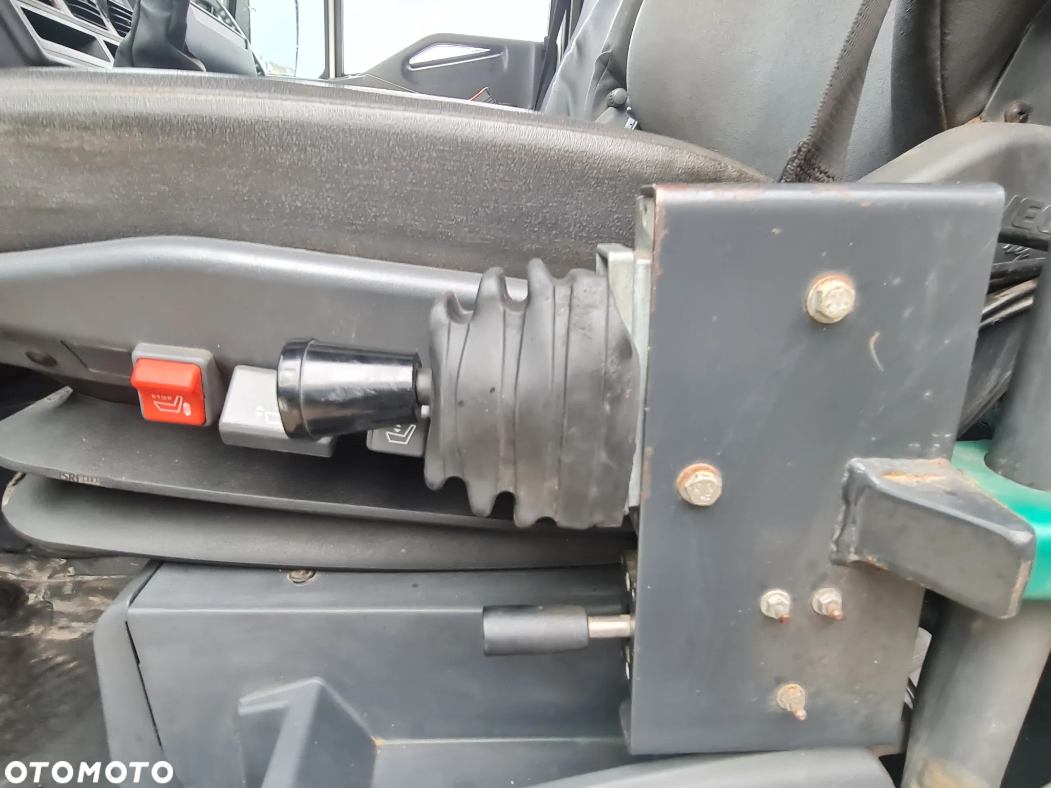 Iveco Eurocargo 2009 r. Wywrotka 2str. Tylko 70tyś km HYDROBURTA Specjalny Brygadówka Hydraulika Solarka Piaskarka - 33