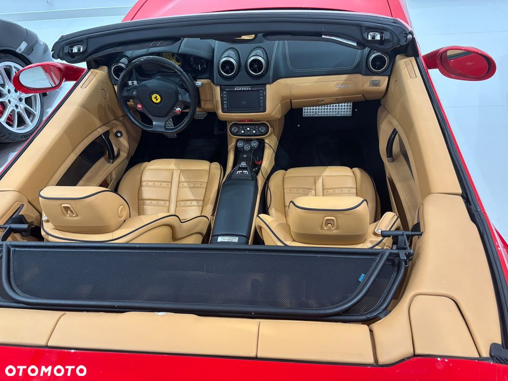 Ferrari California - 9