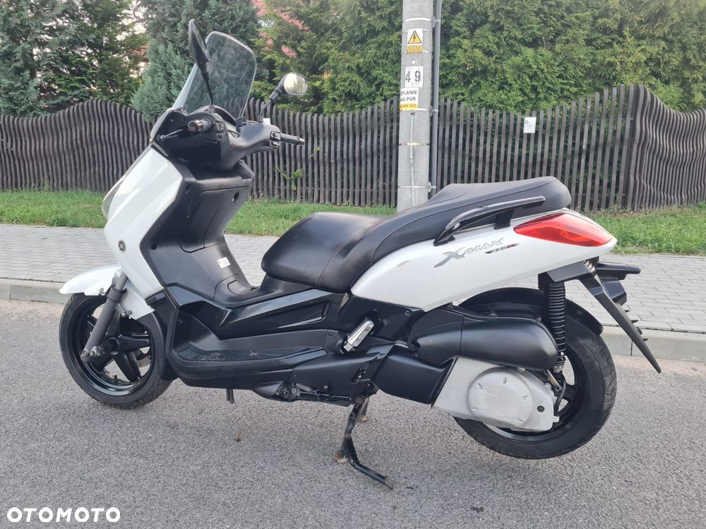 Yamaha X-max - 4