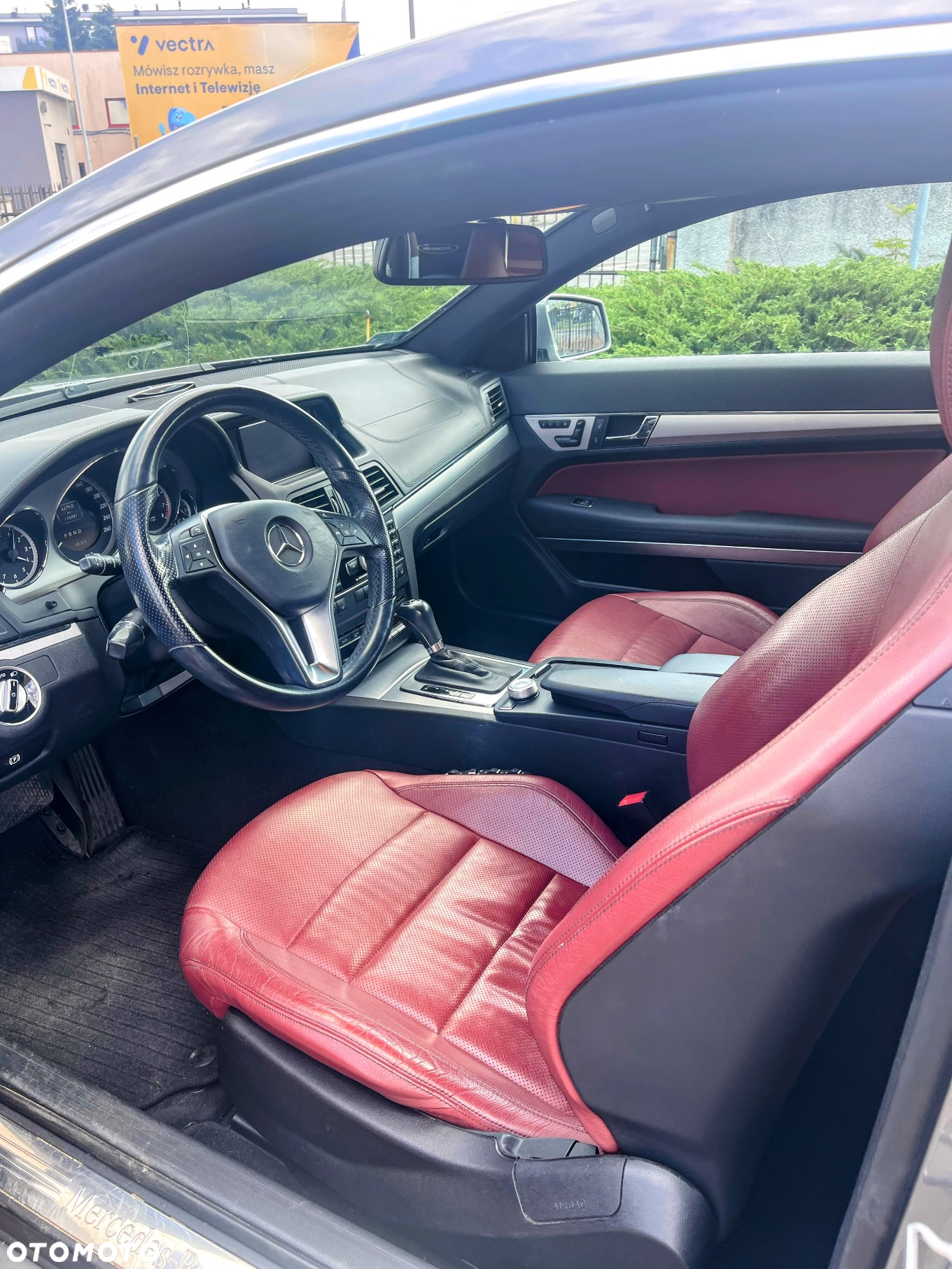 Mercedes-Benz Klasa E 250 CGI BlueEffICIENCY - 10