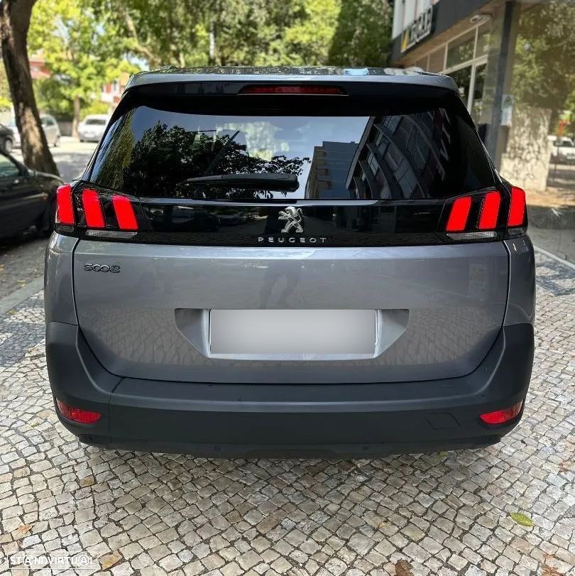Peugeot 5008 1.5 BlueHDi Allure EAT8 - 6