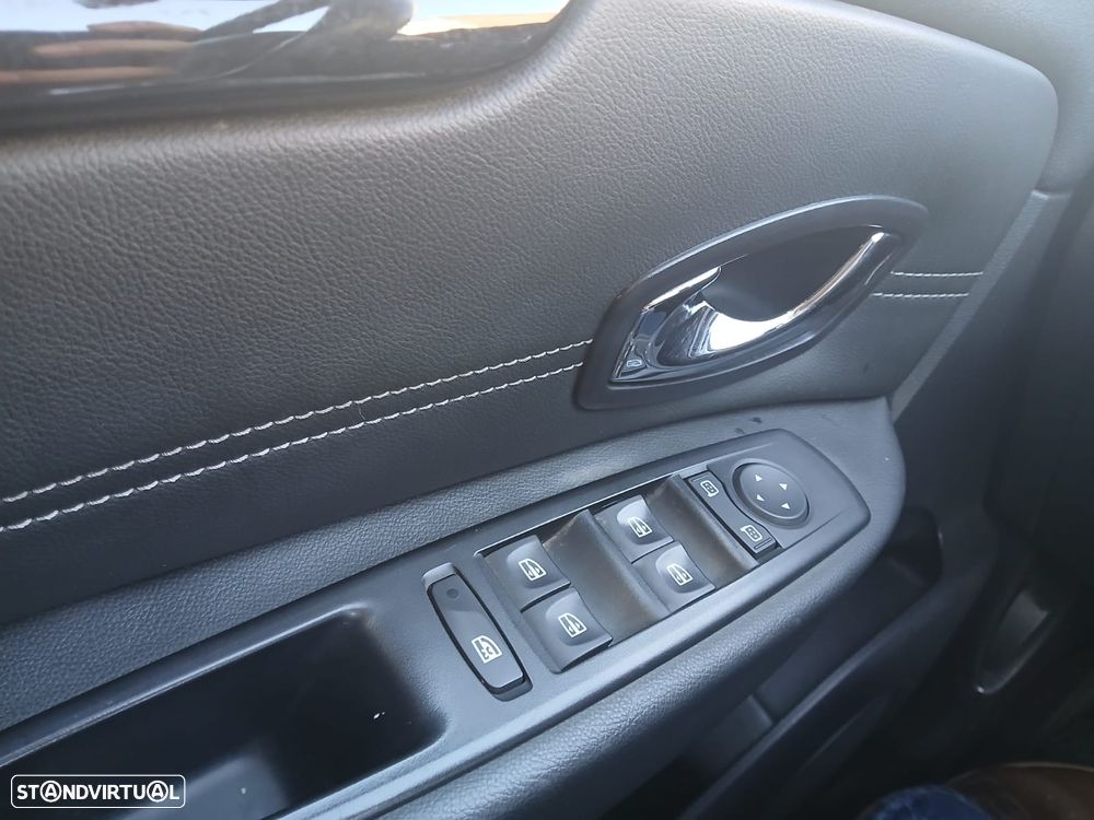 Renault Scénic 1.5 dCi Bose Edtion SS - 17