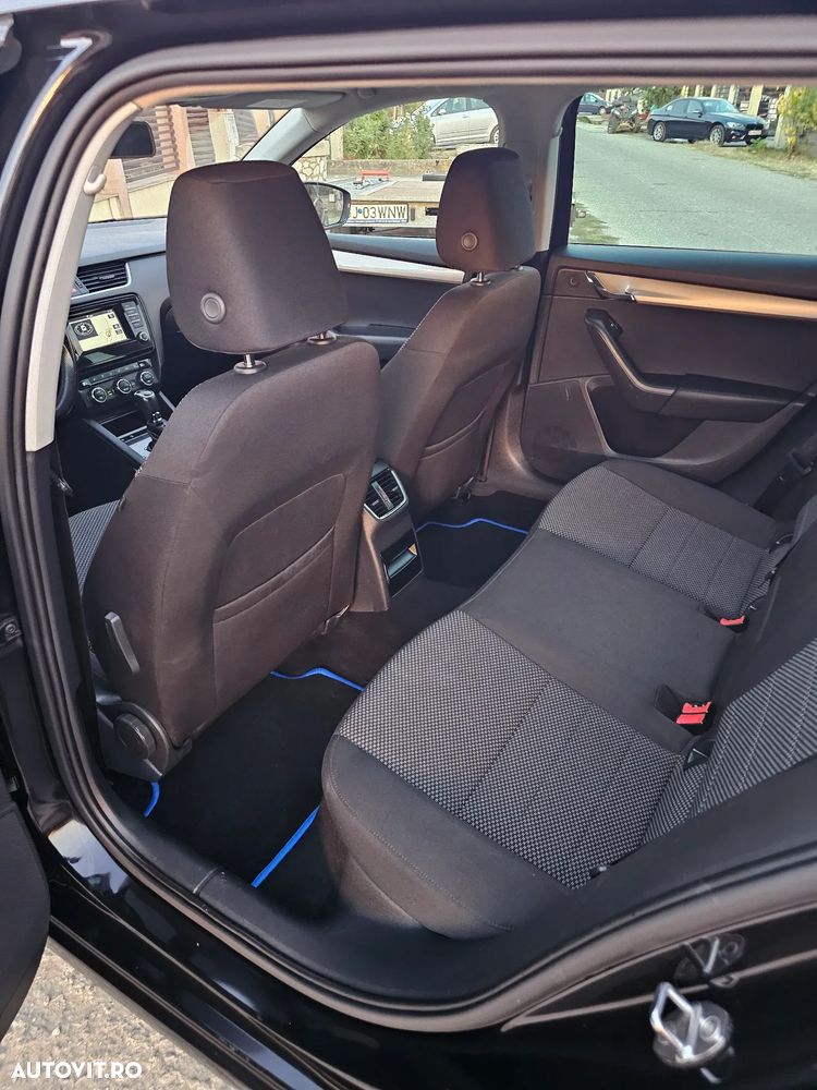 Skoda Octavia 2.0 TDI DSG Sport Edition - 18