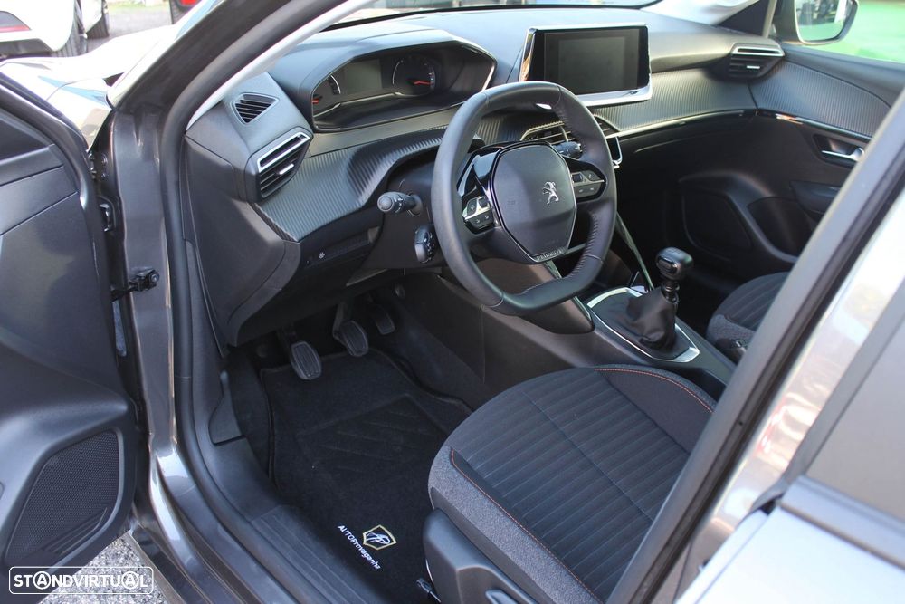 Peugeot 208 1.2 PureTech Active Pack - 4