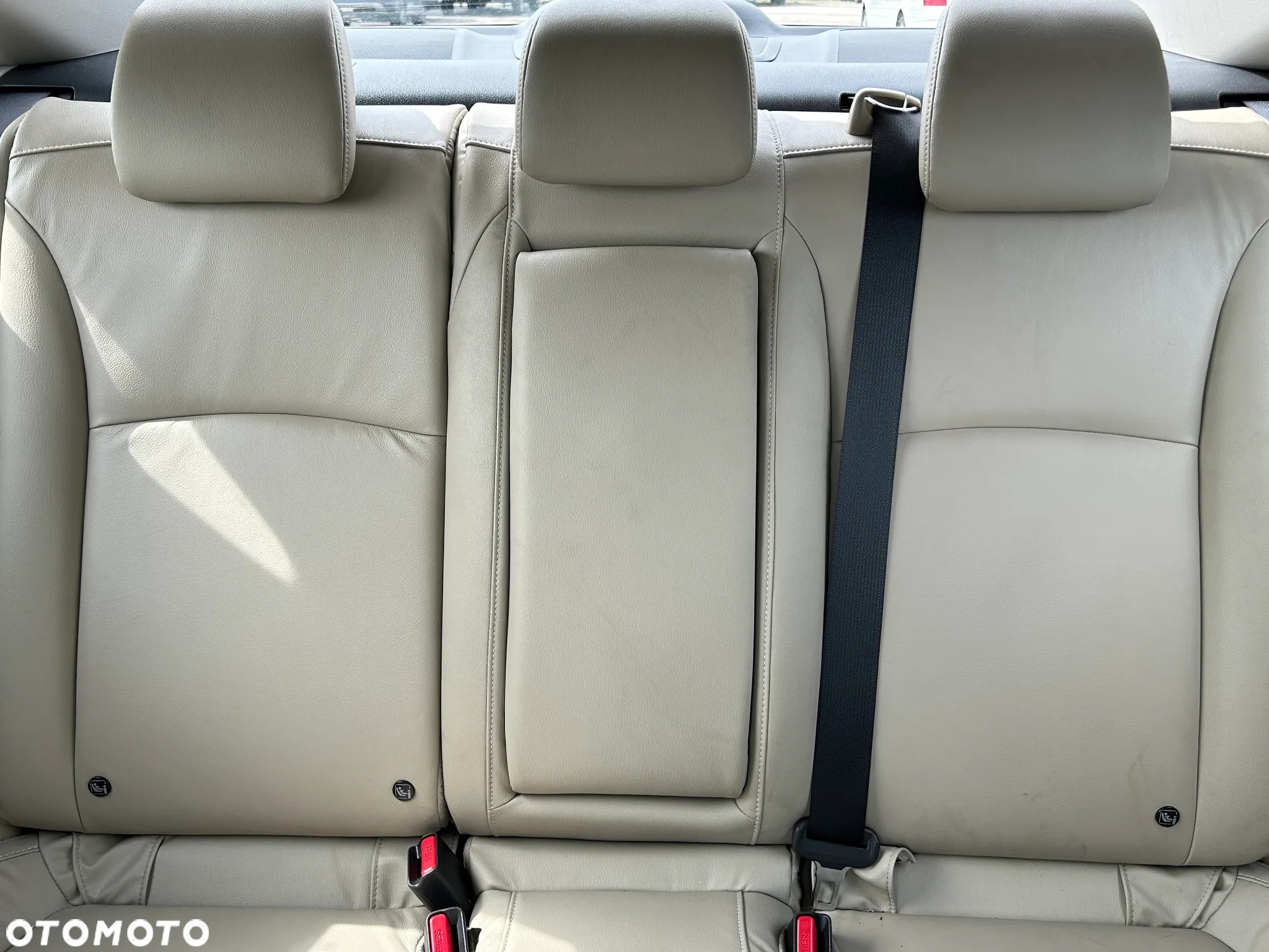 Honda Civic 1.5 i-VTEC Turbo Executive - 9