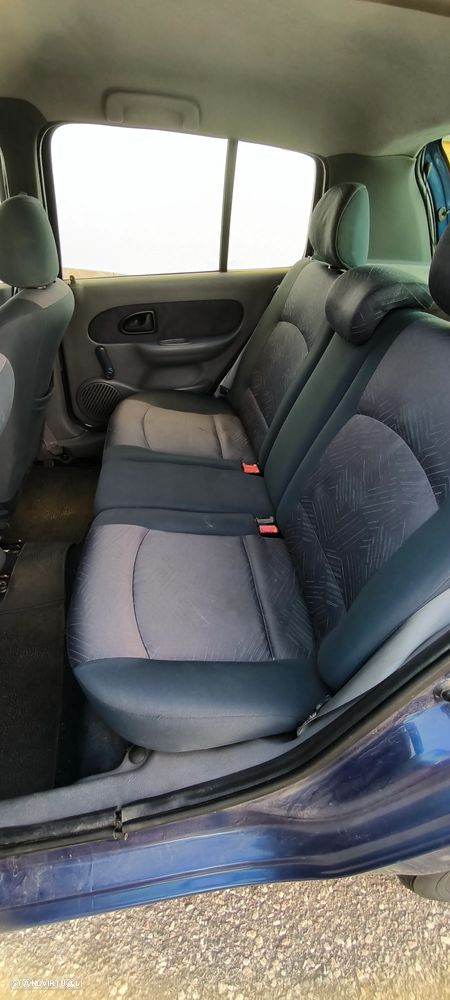 Renault Clio 1.2 16V Billabong - 4