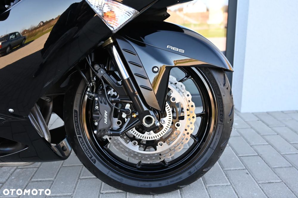Kawasaki ZZR - 26