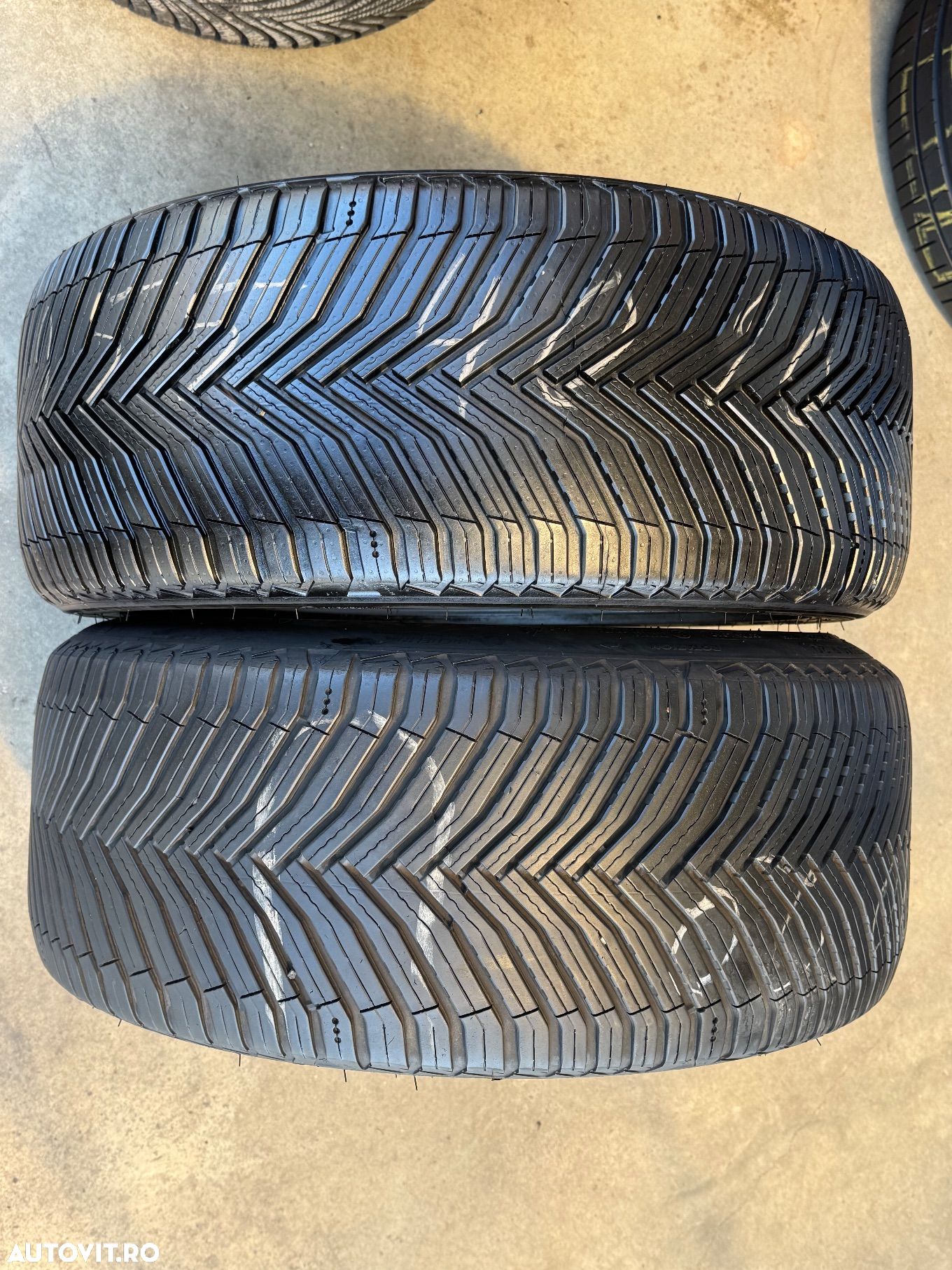 Vând 2 anvelope 255/40/20 Michelin allseason ca noi - 1