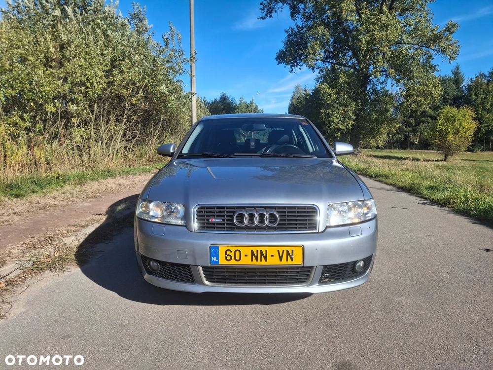 Audi A4 Limousine 2 - 9