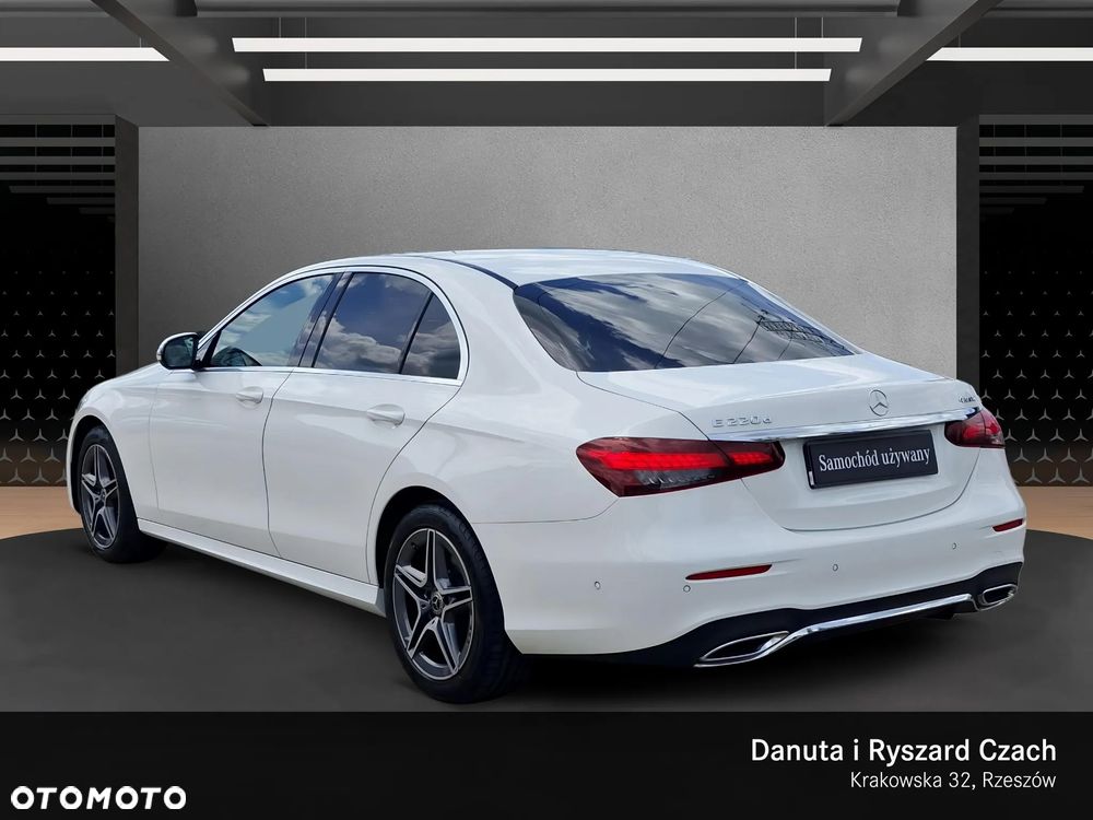 Mercedes-Benz Klasa E 220 d 4-Matic 9G-TRONIC - 3