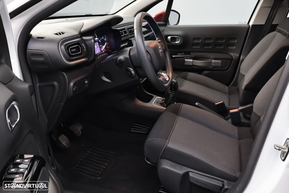 Citroën C3 1.2 PureTech Shine - 20