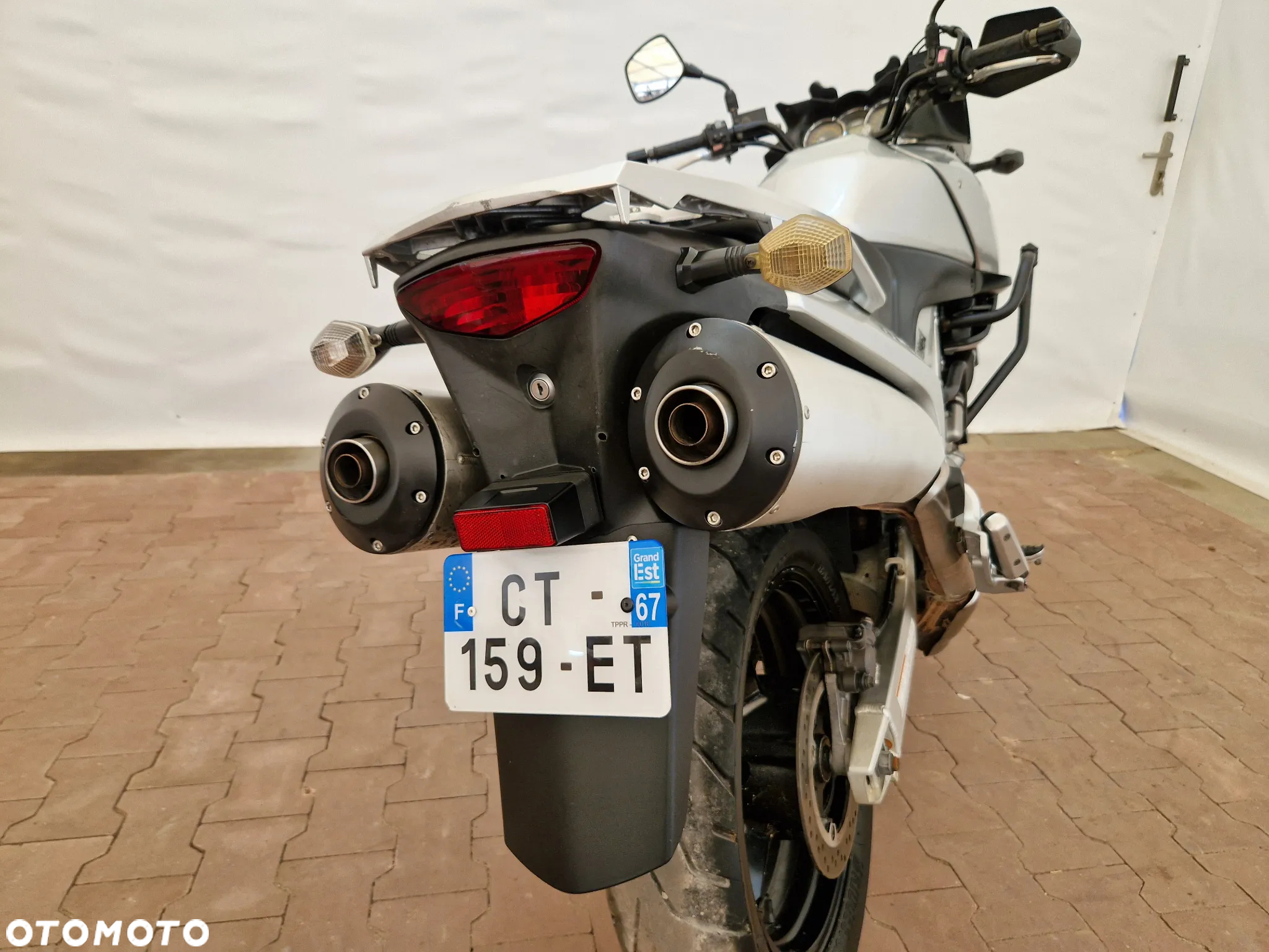 Suzuki DL - 26