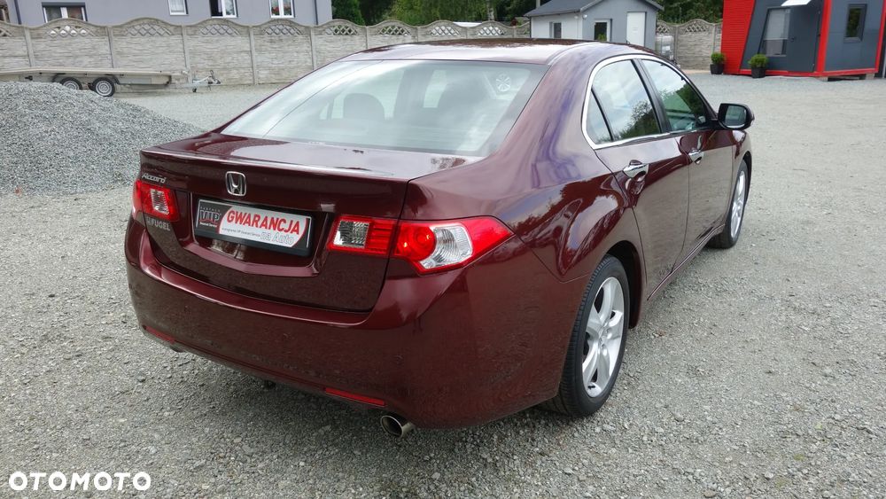 Honda Accord 2.0 Elegance - 9